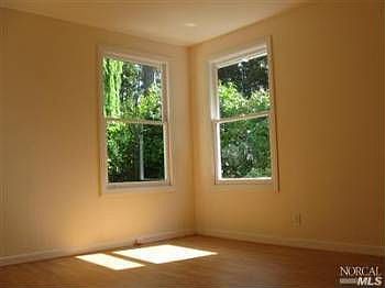 5th image of 15 Belle Ave
