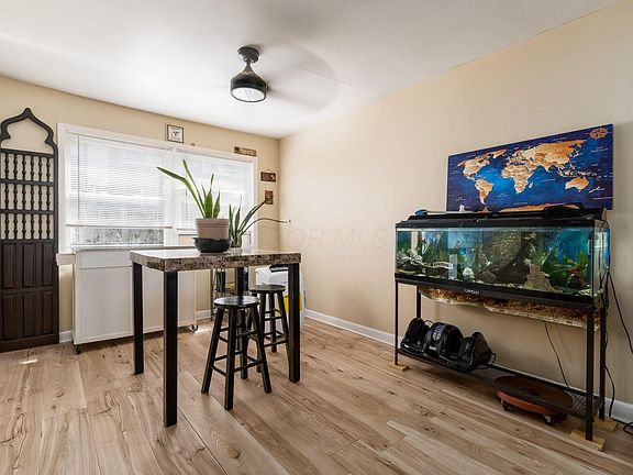 5th image of 4 Oak Rd