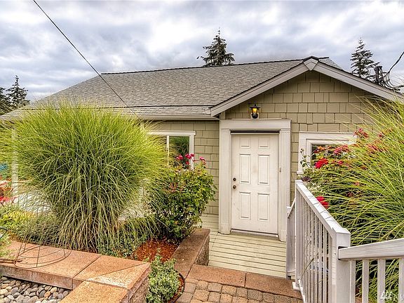 2nd image of 12916 56th Street Ct E