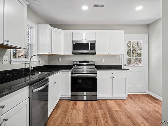 4th image of 603 Elmfield Dr