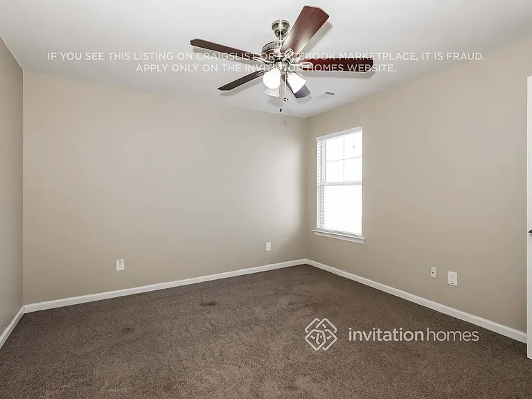 4317 Ben Hill Rd — Photo 10
