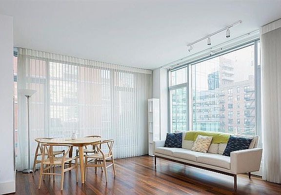 3rd image of 165 W 18th St #3C