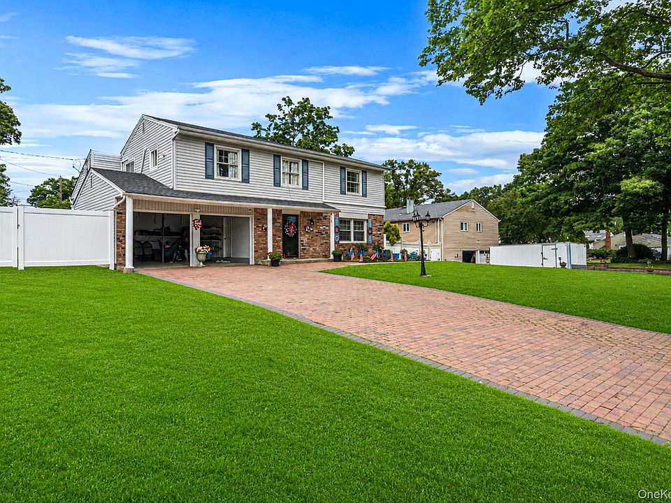 1st image of 23 Essex Drive