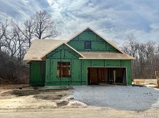 1014 Otter Lake Ln, Caseyville, IL 62232