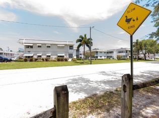 2880 Lake Osborne Dr APT 203, Lake Worth, FL 33461