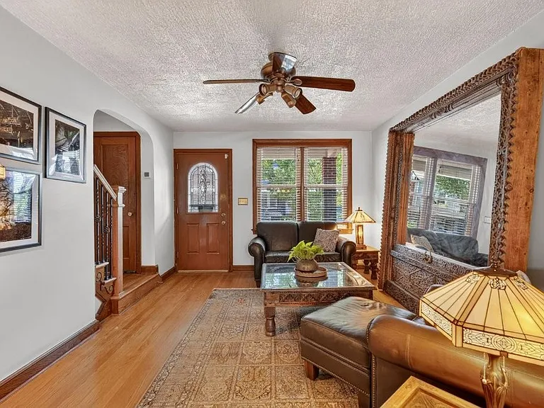 1775 Lang Pl NE — Photo 4