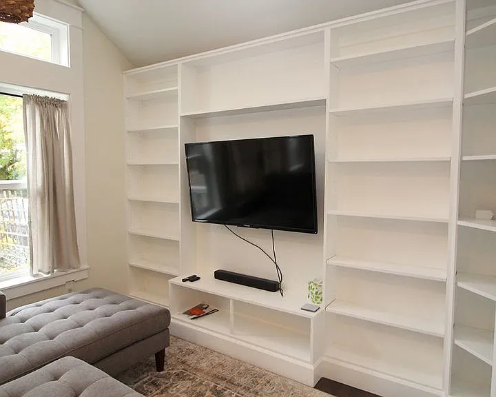 816 NE Imperial Ave — Photo 6