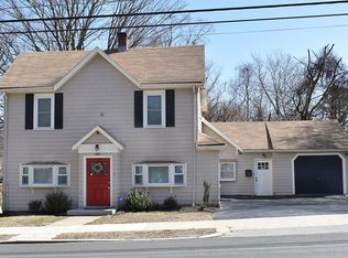 290 Albion St, Wakefield, MA 01880