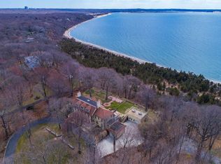 8 Childs Ln, Setauket, NY 11733