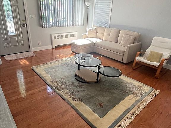 4th image of 8015 260th St