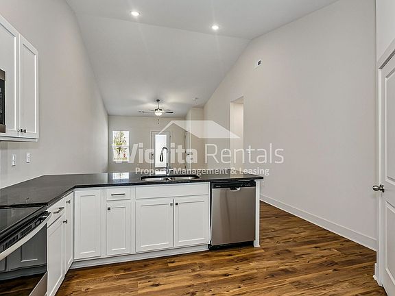 5th image of 12872-12874 W Wheatland St #E604c69a2