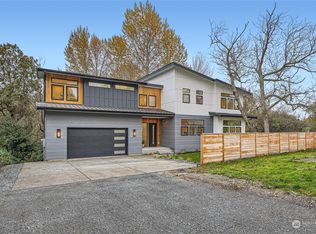 6018 18th Ave SW, Seattle, WA 98106