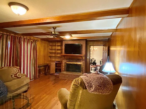 4th image of 157 Dallis Dr