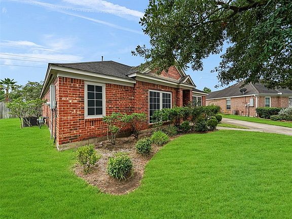2nd image of 20503 Somerset Hill Ct