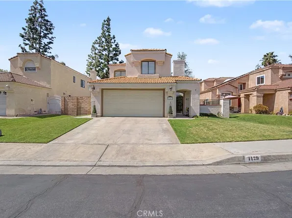 1129 Via Nice St, Redlands, CA 92374