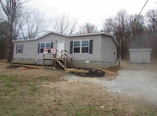 304 Sanders Bluff Rd, Humboldt, TN 38343