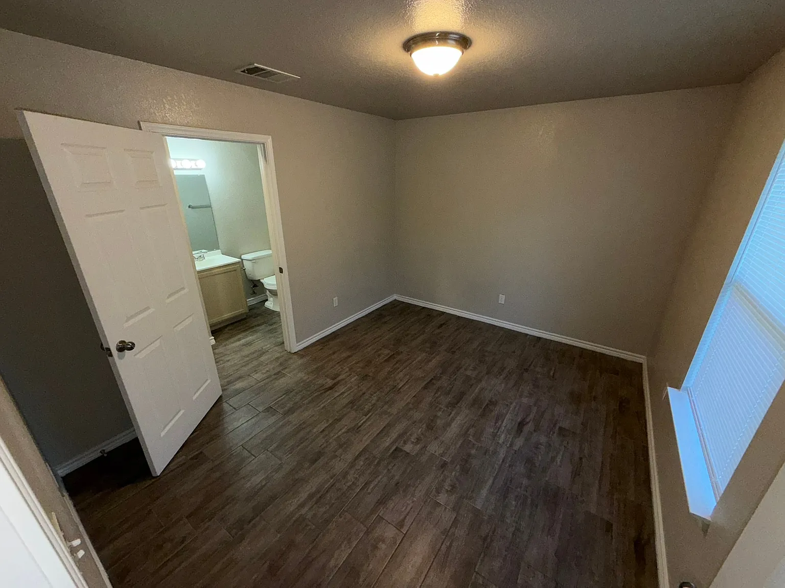 501 South 18th Street — Photo 4
