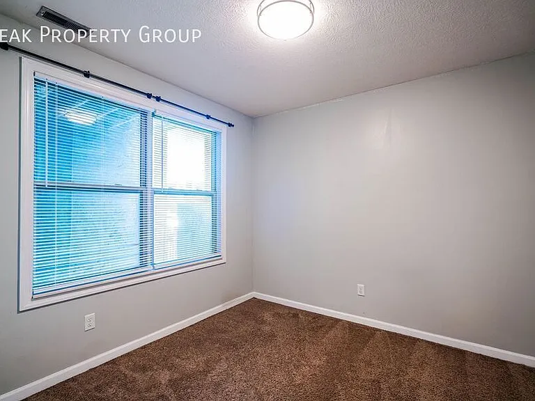 250 Chittenden Ave — Photo 87