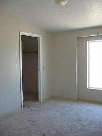 5th image of 52805 N Hillview Ct NE