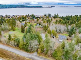 7810 Aats Rd, Lantzville, BC V0R2H0