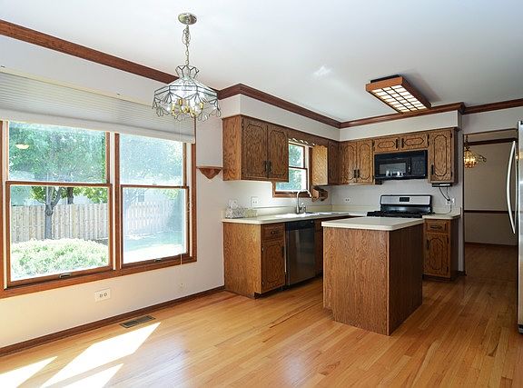 4th image of 659 W Peregrine Dr