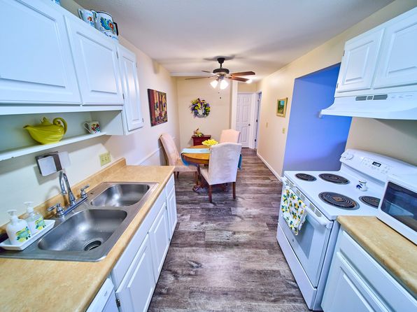 Heathbriar Apartments | 4874 S Village Dr, Toledo, OH