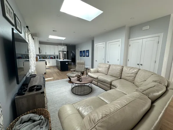 51 Fairbanks St, Brighton, MA