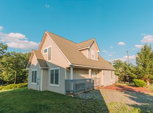 212 Sycamore Ct, Tannersville, PA 18372