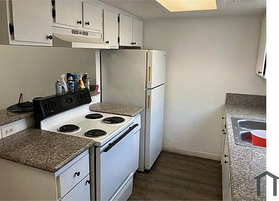 3rd image of 18 N 27th St APT A