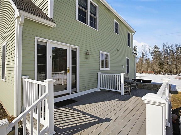 4th image of 337 Exeter Road