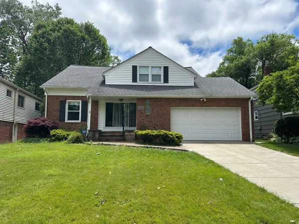 24016 Edgehill Dr, Cleveland, OH 44122
