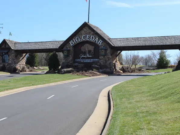 157 N Tuscany Drive, Hollister, MO 65672