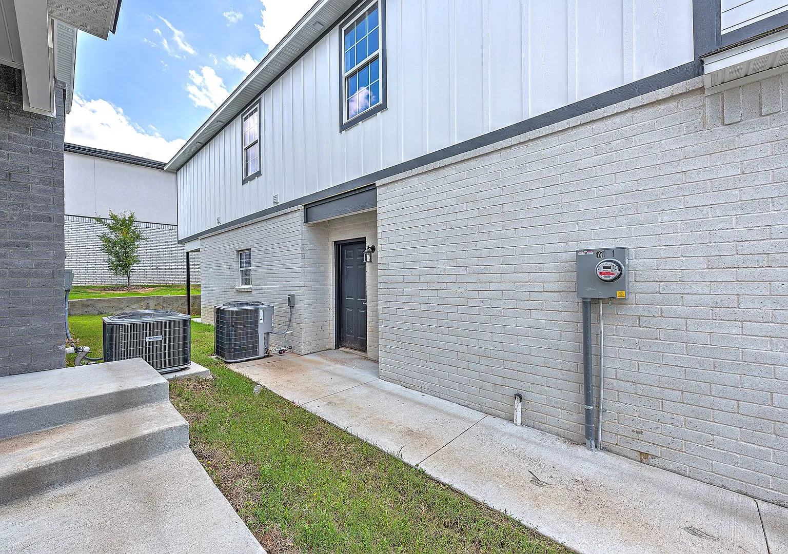 1070 S Benchmark Lane - Joel — Photo 2