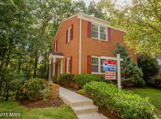 2296 Gunsmith Sq, Reston, VA 20191