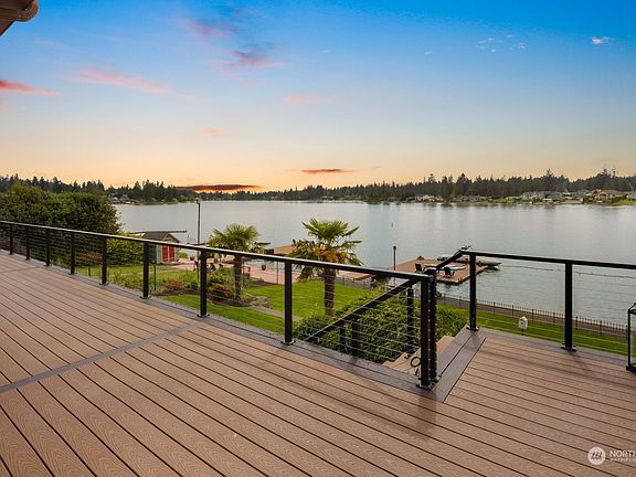 2nd image of 4847 N Island Drive E