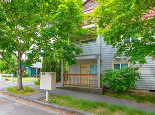 225 SE 126th Ave APT 2, Portland, OR 97233
