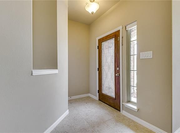 5th image of 3449 Bluewater Dr