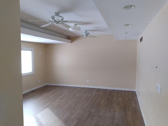 2nd image of 401 Genie St #403