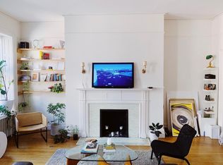 1720 Spruce St #8, Philadelphia, PA 19103