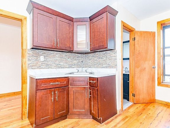 3rd image of 134 Boerum St #C2f