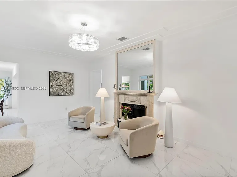 825 SW 23rd Rd — Photo 37