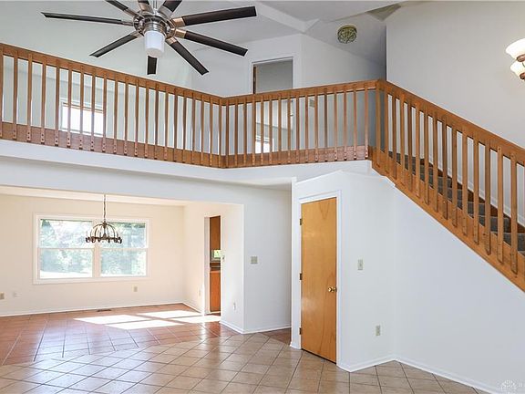 5th image of 2020 Old Falls Dr