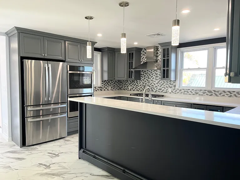 1312 S Main Ave #6 — Photo 4