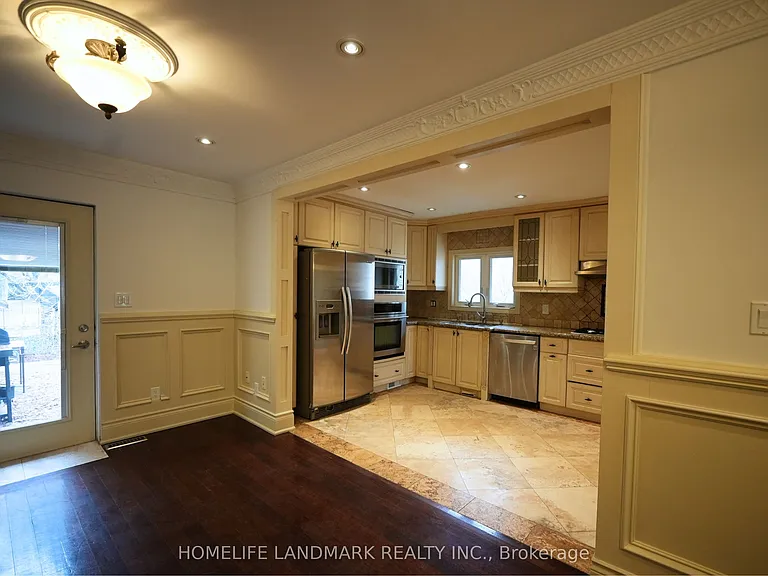 138 Newton Dr — Photo 11