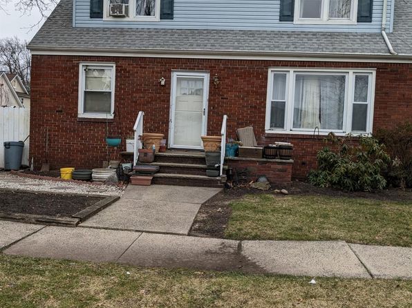 307 2nd St