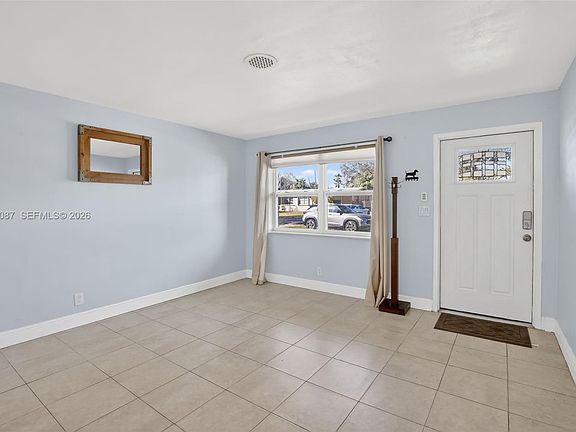 3rd image of 4998 SW 92nd Ter