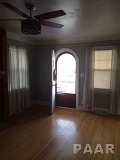 5th image of 516 W Lawndale Ave