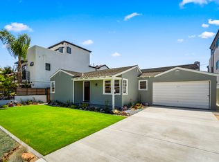 207 Huntington St, Huntington Beach, CA 92648