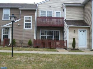 68 Woodbine Ct, Horsham, PA 19044
