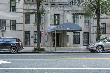 895 Park Avenue
